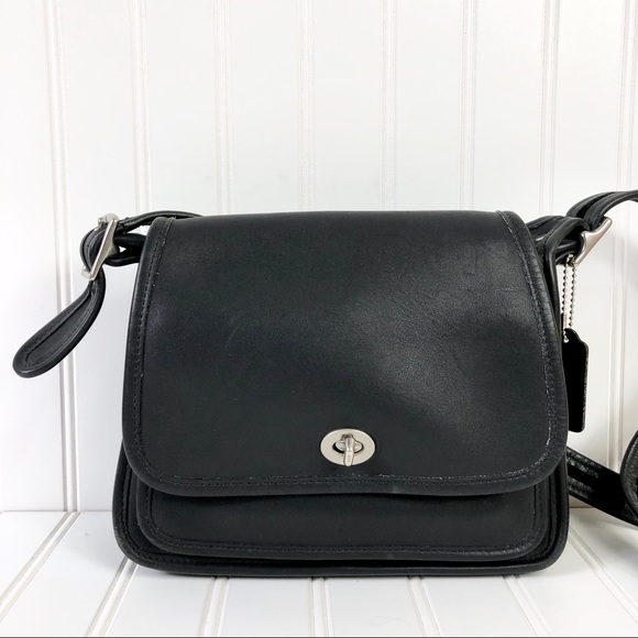 Coach Handbags - Vintage Coach Black Leather Crossbody Purse #9016